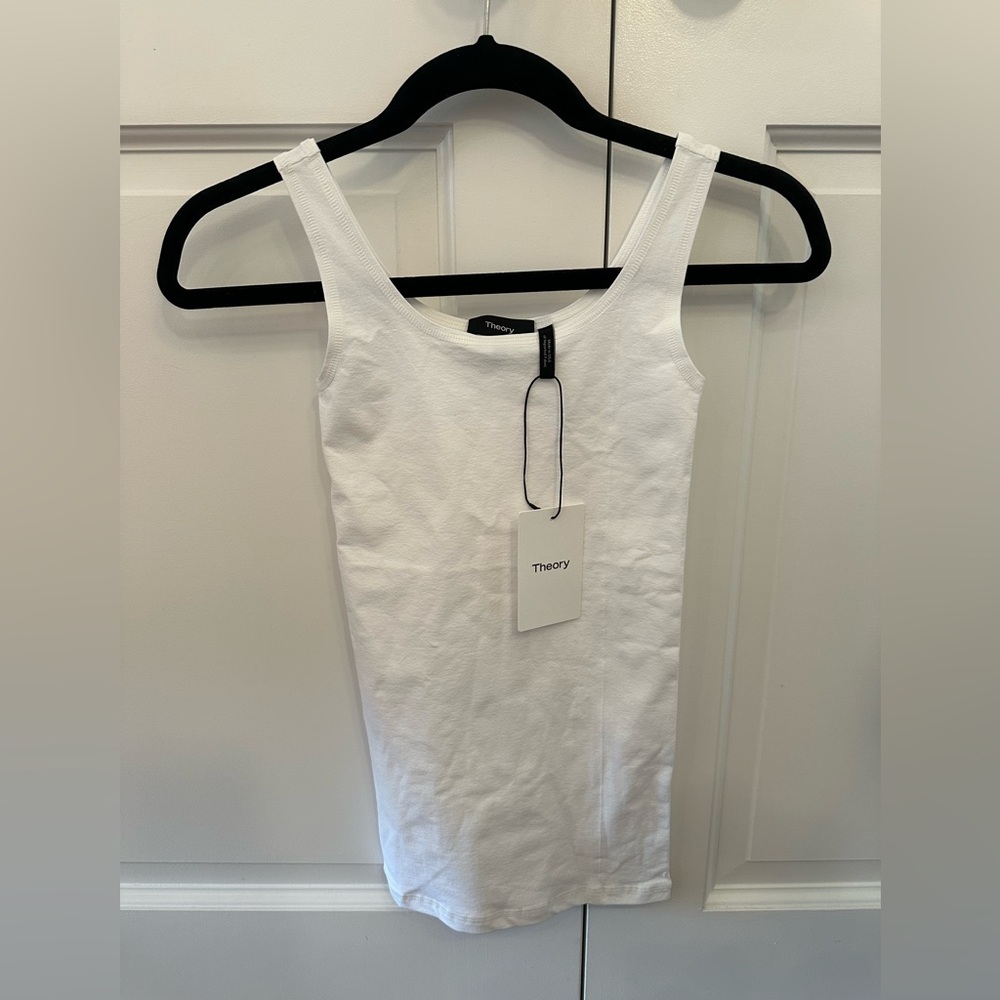 Theory tank top White nwt OS